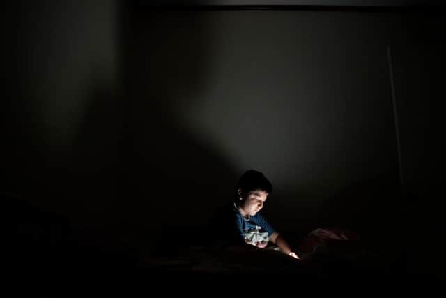 Parents to be told if kids are ‘sexting’ on Iphone by new feature which can detect explicit photos (Photo: MARVIN RECINOS/AFP via Getty Images)