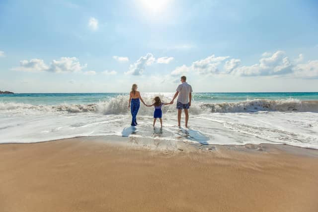 Find bargain holiday deals