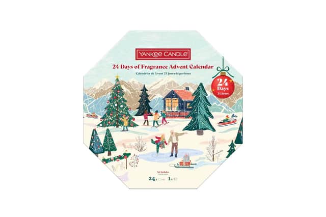 Yankee Candle 24 Days of Fragrance Wreath Advent Calendar