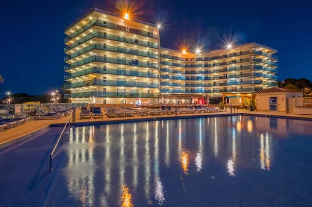 Golden Donaire Beach in Costa Dorada, which is still showing availability in the final days of the loveholidays sale