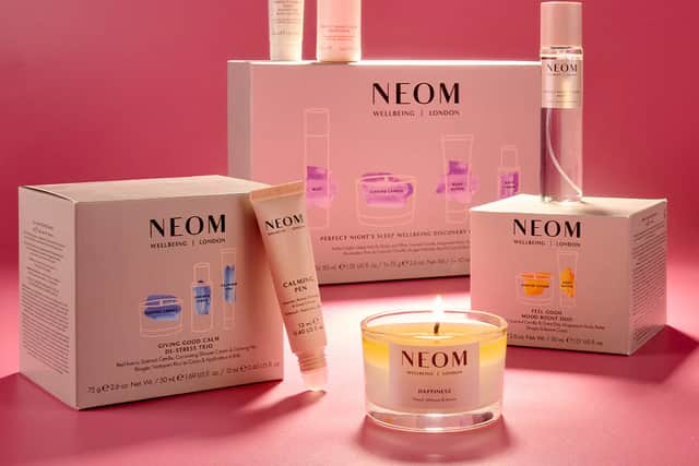 The NEOM Feel Good Mood Boost Duo pairs a bestselling scented candle with a matching home fragrance spray – a luxurious Mothers Day pampering gift idea.