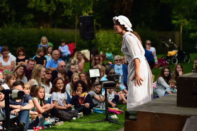 Live performance of 'The Secret Garden'