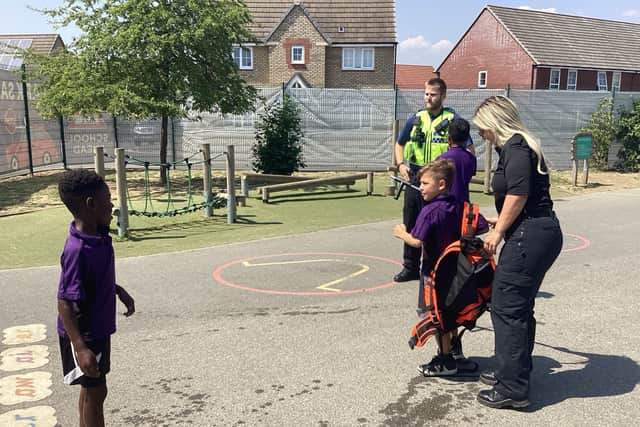 Rushden Fire Service cooled the children down in the hot weather.