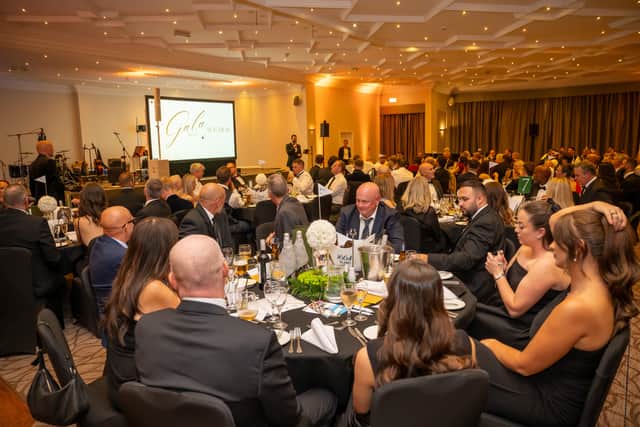 BN - SGB-13542 - The charity gala in progress