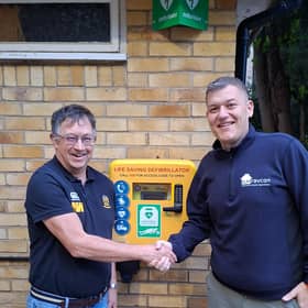 Rob Wainwright, Northampton Casuals Chairman, with Dan Dowling of DJH Ravcon
