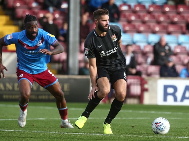 Rare that he's so ineffective and off the pace in the midfield battle. His struggle to get a foothold in the game no doubt contributed to his half-time substitution... 4.5
