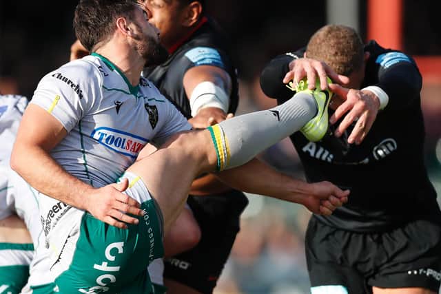 Saints and Saracens scrapped it out