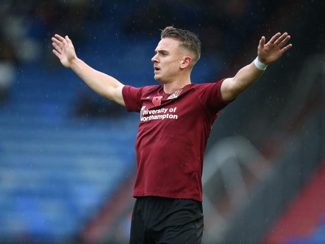 Sacrificed the attacking side of his game to do a defensive job for his team and he did it excellently. Was extremely unlucky to see Smith's cross deflect off his leg and loop into the net... 7
