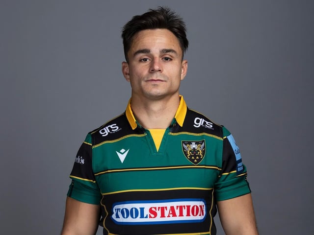 A fairly quiet day for the wing, but he did what he had to well and stood strong against danger man Noa Nakaitaci... 6.5