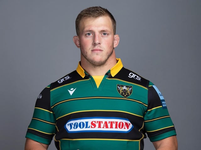 Helped Saints to stay steady up front and shrugged off a knock to deliver a good display for his side... 7