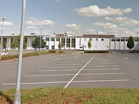 Weston Favell Academy's 248 KS4 pupils got a score of -0.42, which is below average.