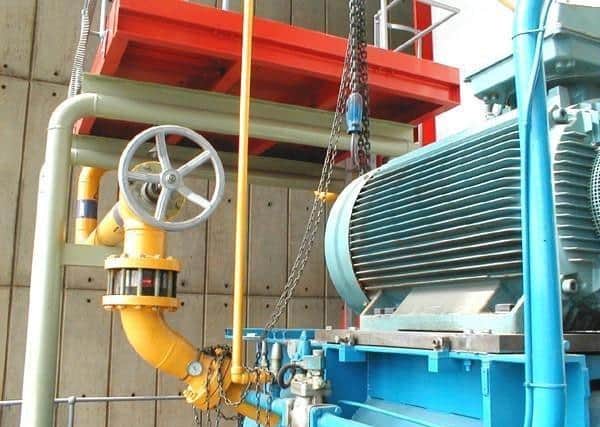 David was standing behind this yellow valve when the ammonia leak sprung.