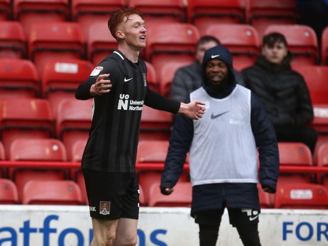 Didn't deserve to be on the losing side. Early tap-in was followed by a lovely first-time finish. Missed two good chances to complete his hat-trick and, in all likelihood, wrap up the points... 8 CHRON STAR MAN