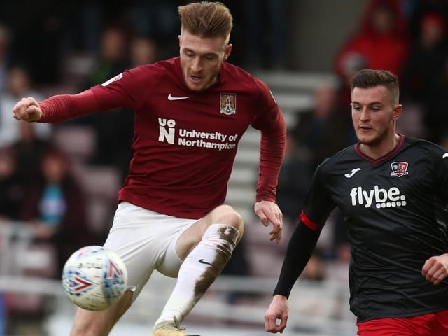 Superbly thwarted by Ward when he looked odds-on to make it 2-0. Kept things ticking over nicely at the base of midfield before he was forced off with a head/eye injury... 7