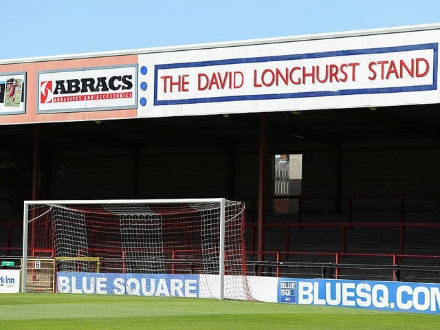 York City took the final remaining play-off spot with 71 points while Rochdale's 81 points saw them finish third. Chesterfield (84) won the title.
