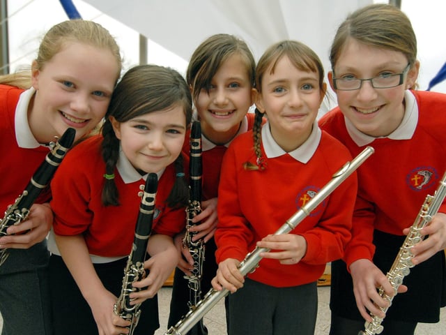Egton School clarinet and flute players perform at Eskdale Festival.