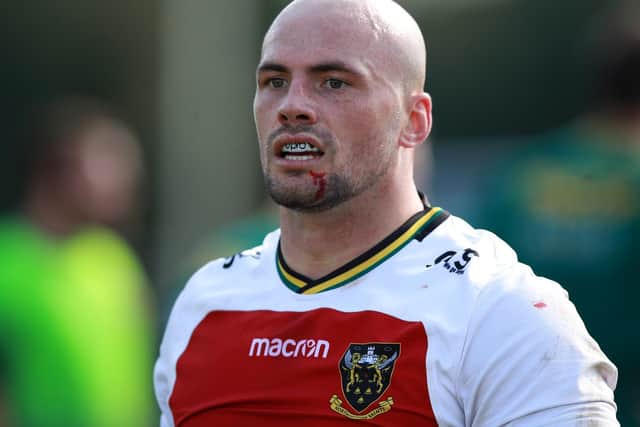 Shaun Adendorff starts at No.8