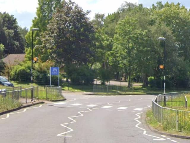 Parents are hoping changes will be made to the zebra crossing in Crestwood Road.