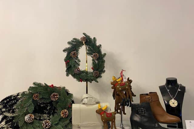 Lisa and her staff have been offering Christmas gift wrapping while the shop is open before lockdown.