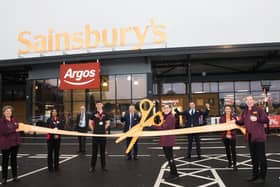 Sainsbury's opened the doors to its brand new story in Brackley, Northamptonshire this morning (November 25).
