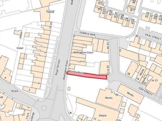 Marble Arch lies between Barrack Road and Ash Street.