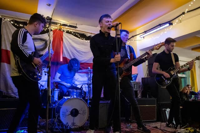 Rolling Thunder headlining The Lab. Photo by David Jackson.