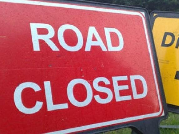 Drivers advised to steer clear of A422 as gas leak shuts road between Brackley and Banbury 