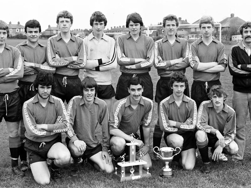 1981 PARK WANDERERS FC (2)