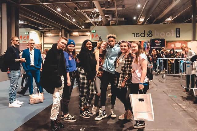 Benji meeting fans.