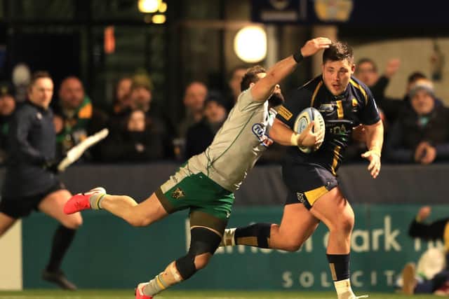 Cobus Reinach made an incredible try-saving tackle on former Saints prop Ethan Waller