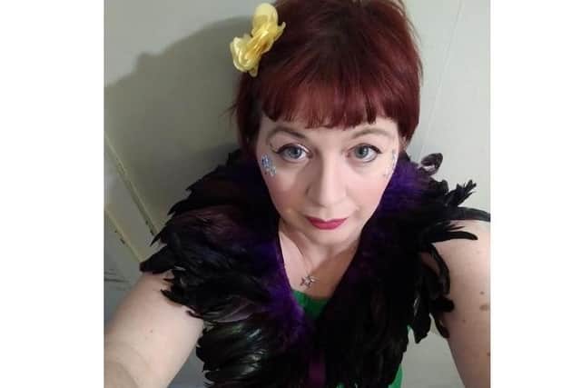 Jen Kenny and her show The Extraordinary Time Travelling Adventures of Baron Munchausen have won a national comedy award.