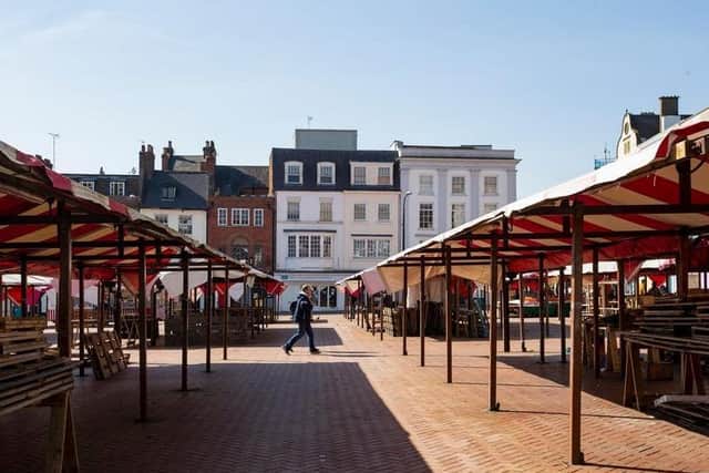Hundreds of businesses have been waiting for weeks to receive a crucial business grant because of delays at the borough council.