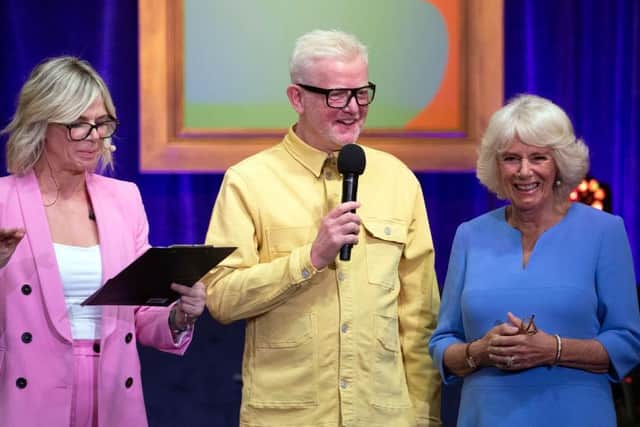 Radio host Zoe with judges Chris Evans and the Duchess of Cornwall at last year's 500 Words final. Photo: Getty Images