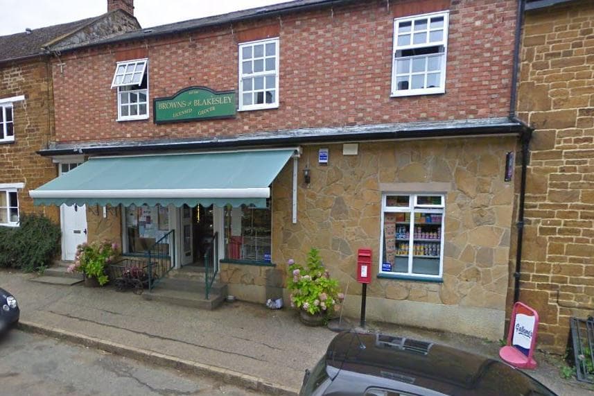 Masked thieves flee empty-handed after break-in at Post Office in South Northamptonshire village 