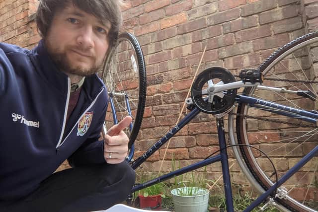 Damon promoted all of his 'goals' scored on social media, hoping it would inspire others to take part.