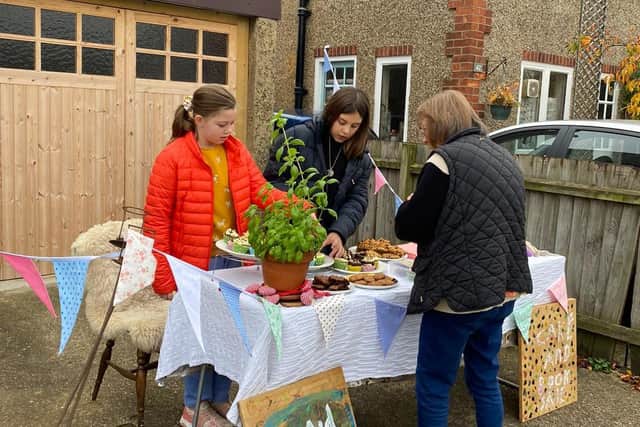 Beau Mclean and Mila Fyer held a cake sale on Sunday (November 14).