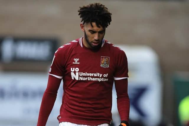 Kion Etete came off injured.