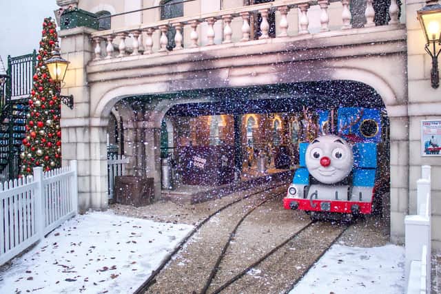 Magical Christmas returns to Drayton Manor Park, with brand-new festive experiences for 2021