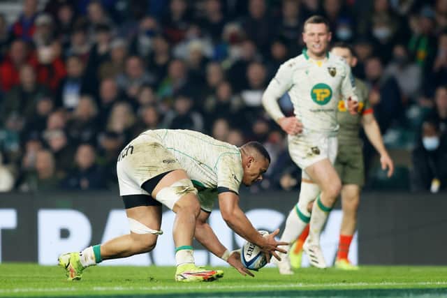 Juarno Augustus scored twice at Twickenham