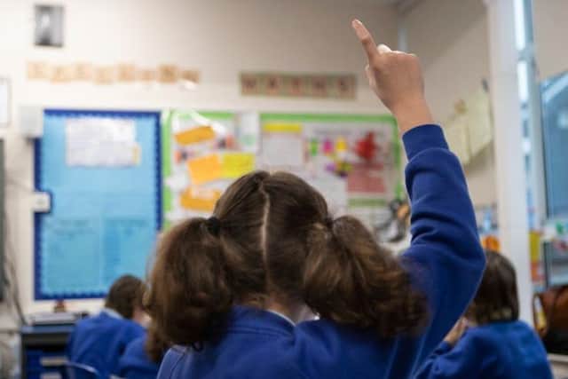When are the kids off school in 2022?