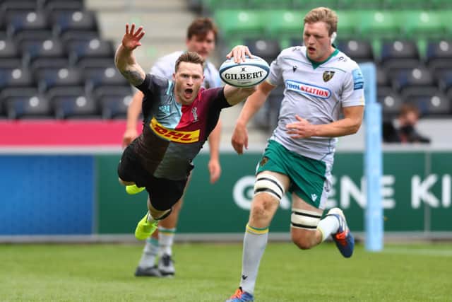 Chris Ashton
