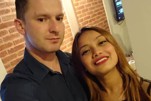 Maciej and Aishwarya are desperate to be back together.