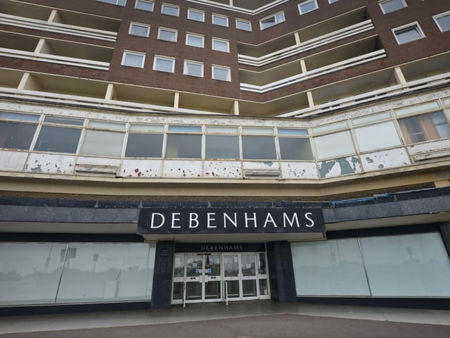 The old Debenhams site in Hastings - Robertson Terrace SUS-220224-133848001