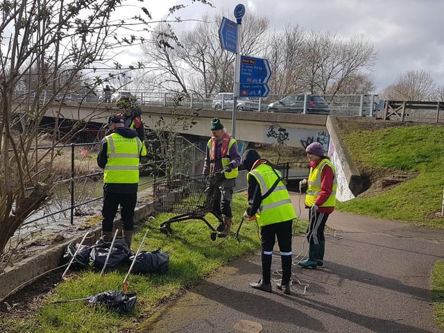 Volunteers collected 100 sacks of rubbish and more from the Grand Union Canal in Northampton.