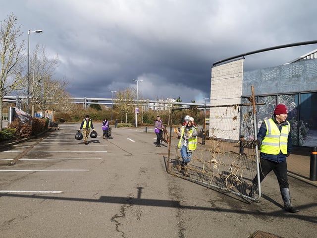 Volunteers collected 100 sacks of rubbish and more from the Grand Union Canal in Northampton.