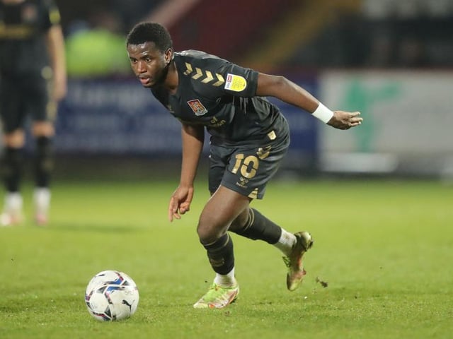 His quality was on display in dribs and drabs here, particularly during a bright opening half-hour. His quick-thinking and subsequent cross led to the opener. Saw less and less of the ball as the game wore on... 7