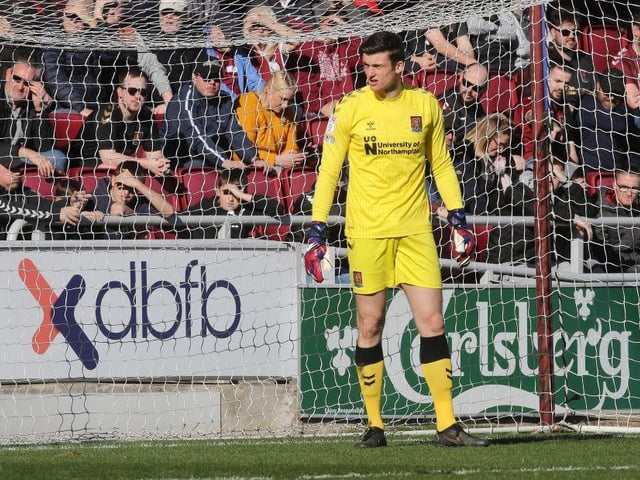 Beaten by a neat Harry Anderson finish after just 38 seconds, Roberts was barely called into action for the rest of the game, aside from two regulation stops from long range efforts late on... 6