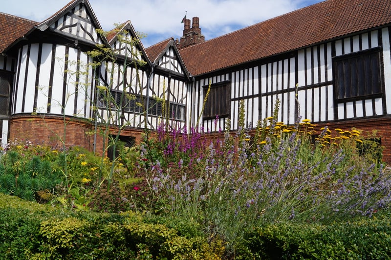Gainsborough Old Hall - The second most common place people left the area for was West Lindsey with 625 departures in the year to June 2019. EMN-171010-134929001