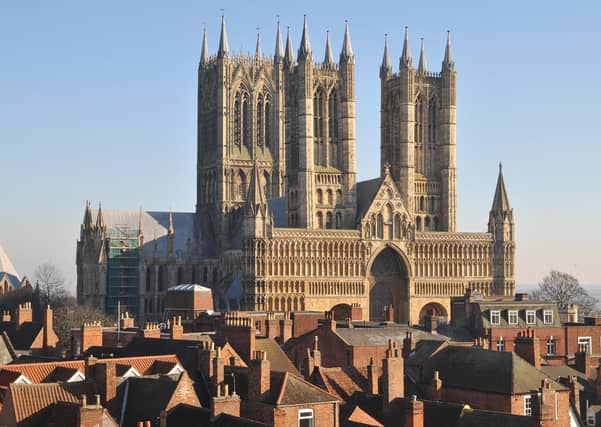 The most common place people left the area for was Lincoln, with 1,491 departures in the year to June 2019. EMN-200910-124702001