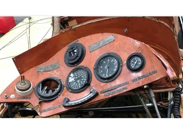 The cockpit - Photo AAIB